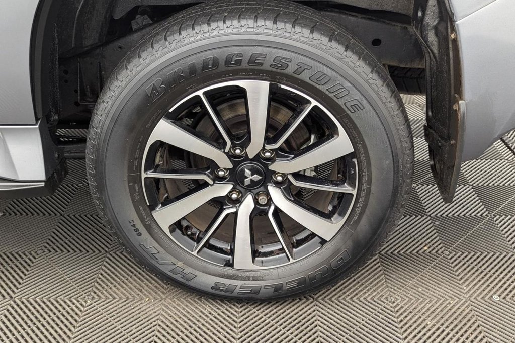 USED 2020 20 MITSUBISHI SHOGUN SPORT 2.4D 4 SUV 5dr Diesel Auto 4WD Euro 6 (181 ps) 7 Seats, 4x4, Leather