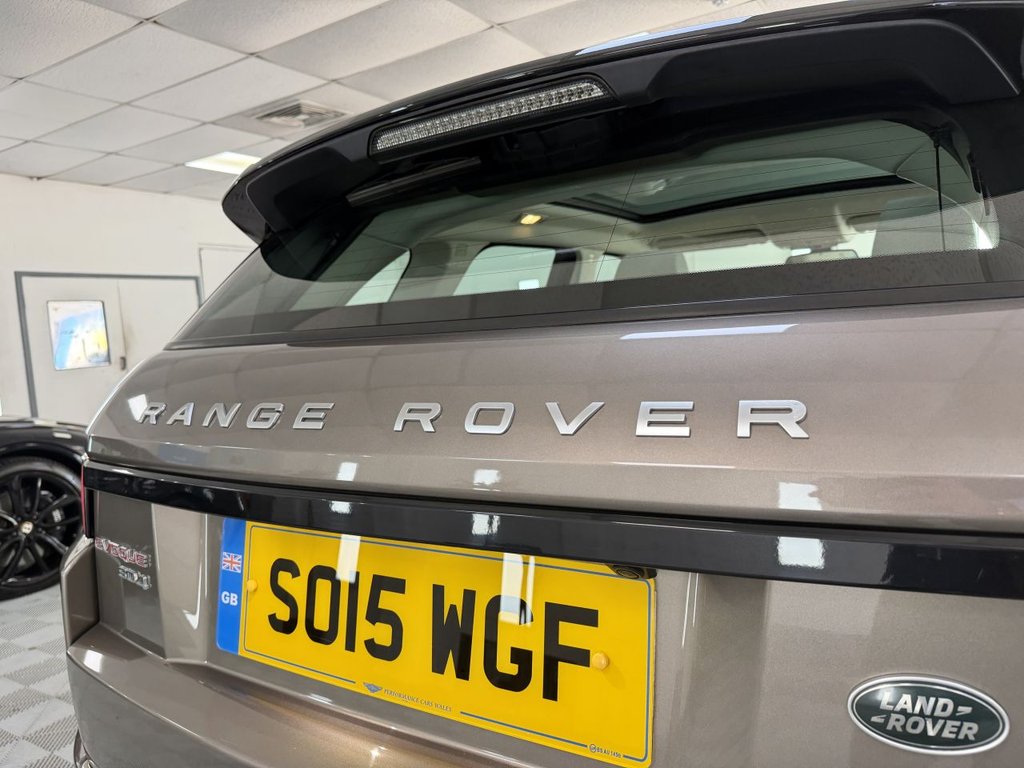USED 2015 15 LAND ROVER RANGE ROVER EVOQUE 2.2 SD4 Dynamic SUV 5dr Diesel Auto 4WD Euro 5 (s/s) (190 ps) 