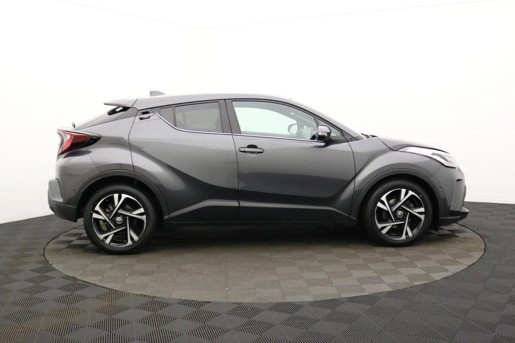 USED 2022 22 TOYOTA C-HR 1.8 VVT-h GPF Design SUV 5dr Petrol Hybrid CVT Euro 6 (s/s) (122 ps) Sat Nav, Rear Camera, Keyless