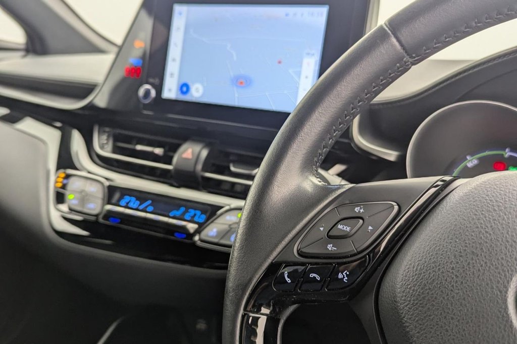 USED 2022 22 TOYOTA C-HR 1.8 VVT-h GPF Design SUV 5dr Petrol Hybrid CVT Euro 6 (s/s) (122 ps) Sat Nav, Rear Camera, Keyless