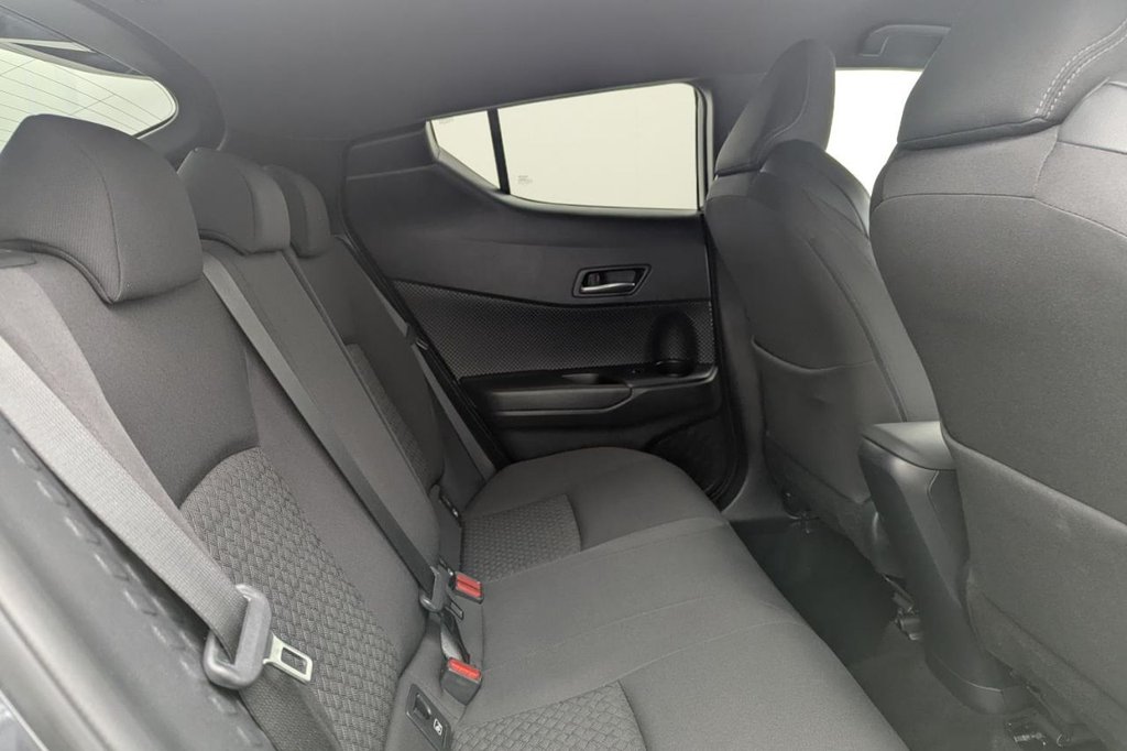 USED 2022 22 TOYOTA C-HR 1.8 VVT-h GPF Design SUV 5dr Petrol Hybrid CVT Euro 6 (s/s) (122 ps) Sat Nav, Rear Camera, Keyless