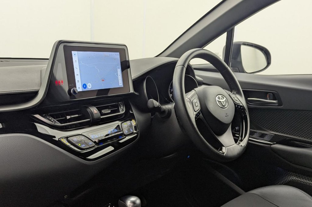USED 2022 22 TOYOTA C-HR 1.8 VVT-h GPF Design SUV 5dr Petrol Hybrid CVT Euro 6 (s/s) (122 ps) Sat Nav, Rear Camera, Keyless