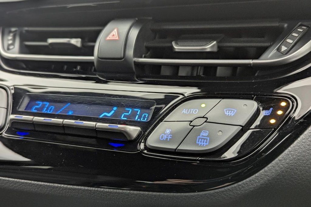 USED 2022 22 TOYOTA C-HR 1.8 VVT-h GPF Design SUV 5dr Petrol Hybrid CVT Euro 6 (s/s) (122 ps) Sat Nav, Rear Camera, Keyless