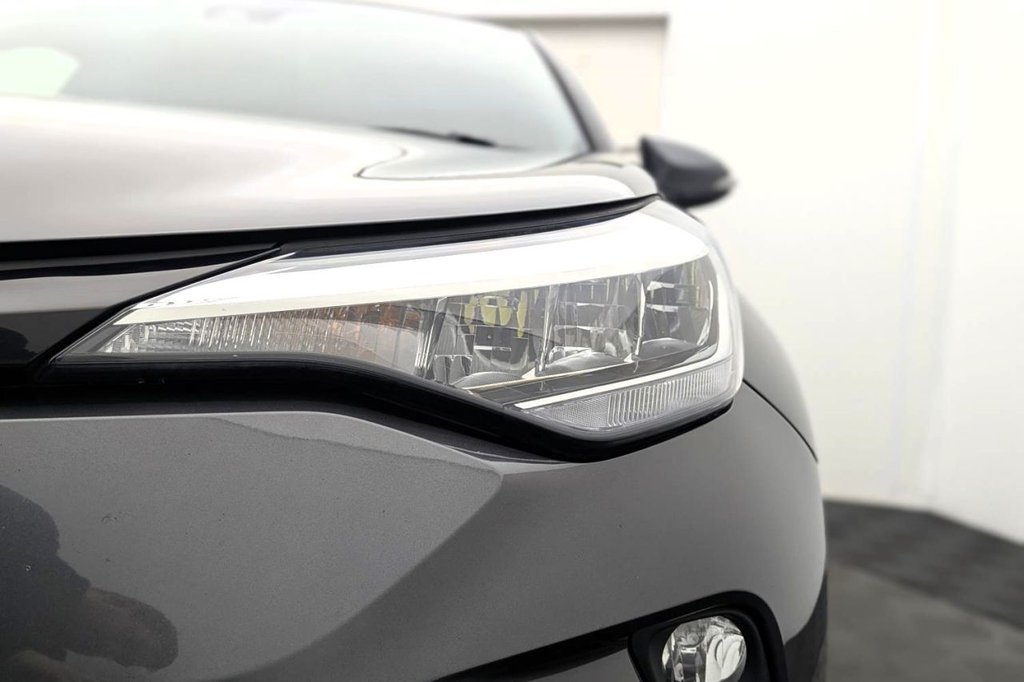 USED 2022 22 TOYOTA C-HR 1.8 VVT-h GPF Design SUV 5dr Petrol Hybrid CVT Euro 6 (s/s) (122 ps) Sat Nav, Rear Camera, Keyless