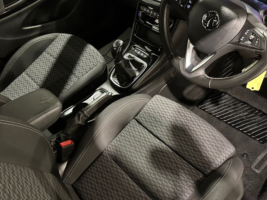 USED 2019 69 VAUXHALL ASTRA 1.4i Turbo SRi VX Line Nav Hatchback 5dr Petrol Manual Euro 6 (s/s) (150 ps) 