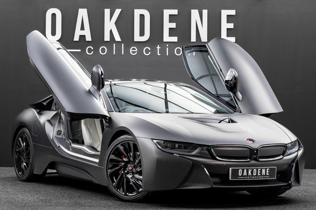 View our BMW I8