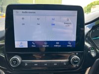USED 2020 20 FORD FIESTA 1.0T EcoBoost Titanium Hatchback 5dr Petrol Manual Euro 6 (s/s) (95 ps) TITANIUM REFINEMENTS+MAIN DEALER SERVICED+NAVIGATION+CARPLAY/ANDROID DAB+RADAR PARKING DISPLAY+ONLY 40,000 MILES