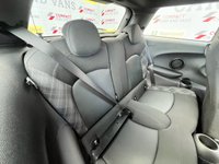 USED 2015 65 MINI HATCH 1.5 Cooper D Hatchback 3dr Diesel Manual Euro 6 (s/s) (116 ps) LOW MILES !!!