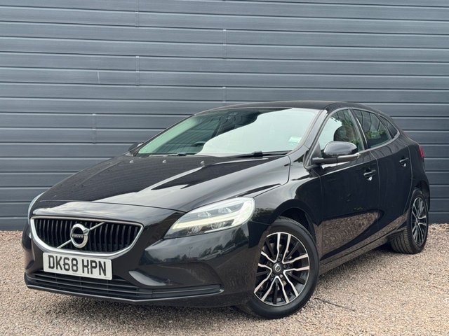 View our VOLVO V40