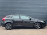 USED 2018 68 VOLVO V40 2.0 T2 GPF Momentum Hatchback 5dr Petrol Manual Euro 6 (s/s)  DAB / USB, Bluetooth