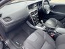 USED 2018 68 VOLVO V40 2.0 T2 GPF Momentum Hatchback 5dr Petrol Manual Euro 6 (s/s)  DAB / USB, Bluetooth