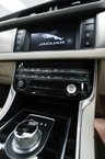 USED 2016 16 JAGUAR XF 2.0d Prestige Auto Euro 6 (s/s) 4dr Full Leather, Sat Nav