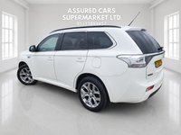 USED 2015 15 MITSUBISHI OUTLANDER 2.0h 12kWh GX4h SUV 5dr Petrol Plug-in Hybrid CVT 4WD Euro 5 (s/s) (200 ps) Auto_&pound;20 Tax_Sat Nav_Hybrid_2L_Ulez