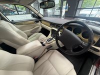 USED 2001 51 JAGUAR XJ 4.0 XJ8 Saloon 4dr Petrol Automatic (285 g/km, 290 bhp) Last Owner Since 2003 - FSH