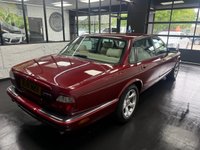 USED 2001 51 JAGUAR XJ 4.0 XJ8 Saloon 4dr Petrol Automatic (285 g/km, 290 bhp) Last Owner Since 2003 - FSH