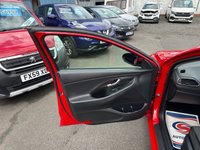 USED 2017 67 HYUNDAI I30 1.0 T-GDi Blue Drive S Hatchback 5dr Petrol Manual Euro 6 (s/s) (120 ps) 1 OWNER-DAB-BLUETOOTH-SERVICE HISTORY-12 MONTHS MOT