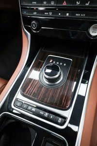USED 2017 67 JAGUAR XE 2.0i Portfolio Auto Euro 6 (s/s) 4dr Service History, 2 Keys