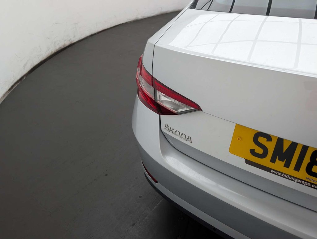 Used 2018 18 SKODA SUPERB 1.4 Superb SE TSi Semi-Auto 5dr CLICK+COLLECT / HOME DELIVERY