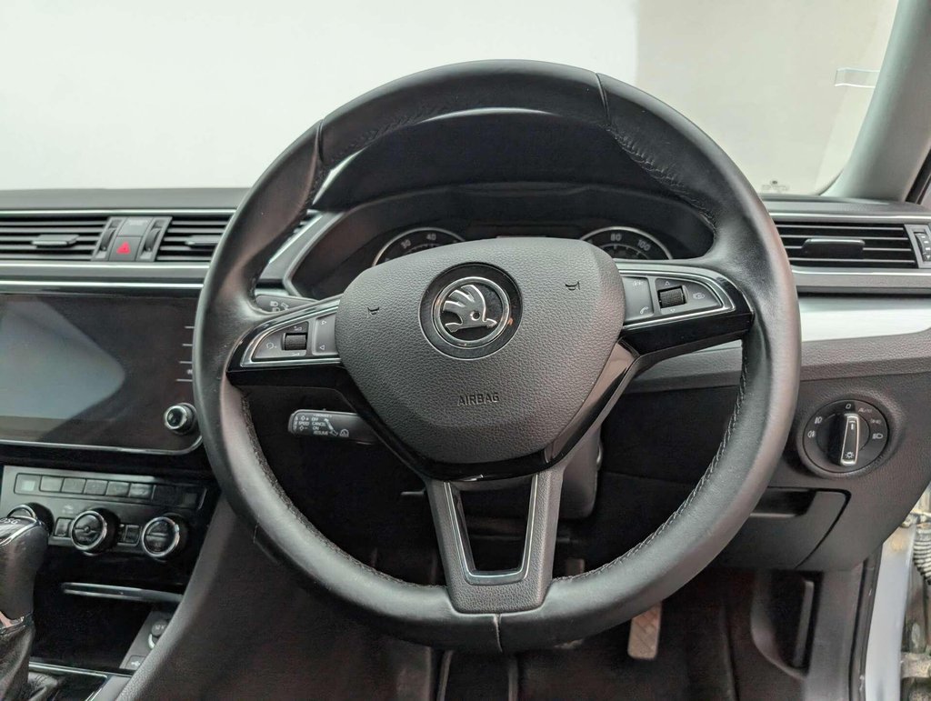 Used 2018 18 SKODA SUPERB 1.4 Superb SE TSi Semi-Auto 5dr CLICK+COLLECT / HOME DELIVERY
