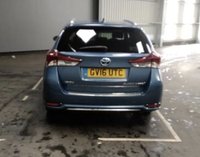 USED 2016 16 TOYOTA AURIS 1.8 VVT-h Design Touring Sports 5dr Petrol Hybrid CVT Euro 6 (s/s) (136 ps) 