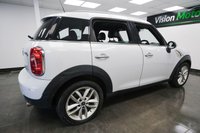 USED 2013 13 MINI COUNTRYMAN 1.6 Cooper D Euro 5 (s/s) 5dr Â£35 Road Tax