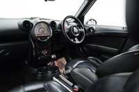 USED 2013 13 MINI COUNTRYMAN 1.6 Cooper D Euro 5 (s/s) 5dr Â£35 Road Tax