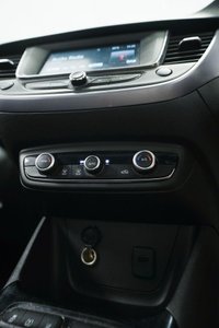 USED 2019 69 VAUXHALL CROSSLAND X 1.2 SE Euro 6 5dr 12 Month MOT