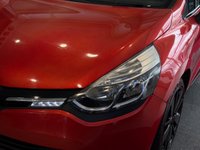 USED 2014 64 RENAULT CLIO 1.5 dCi Dynamique S MediaNav Hatchback 5dr Diesel EDC Euro 5 (90 ps) PARKING SENSORS, CRUISE CONTROL, HANDSFREE TECHNOLOGY WITH RENAULT BASS SYSTEM, SAT NAV WITH 7 INCH TOUCHSCREEN, 17 INCH GLOSS BLACK WHEELS, FLAME RED, PUSH TO START