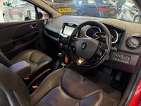 USED 2014 64 RENAULT CLIO 1.5 dCi Dynamique S MediaNav Hatchback 5dr Diesel EDC Euro 5 (90 ps) PARKING SENSORS, CRUISE CONTROL, HANDSFREE TECHNOLOGY WITH RENAULT BASS SYSTEM, SAT NAV WITH 7 INCH TOUCHSCREEN, 17 INCH GLOSS BLACK WHEELS, FLAME RED, PUSH TO START