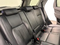 USED 2017 67 LAND ROVER DISCOVERY SPORT 2.0 eD4 HSE SUV 5dr Diesel Manual Euro 6 (s/s) (5 Seat) (150 ps) Striking Fuji White D4 Euro 6 Versatile Discovery Sport Hosting a very generous specification Panoramic Glass Roof , Heated Seats, Rear View Camera ,