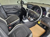 USED 2022 22 HYUNDAI I10 1.0 Premium Hatchback 5dr Petrol Auto Euro 6 (s/s) (67 ps) 