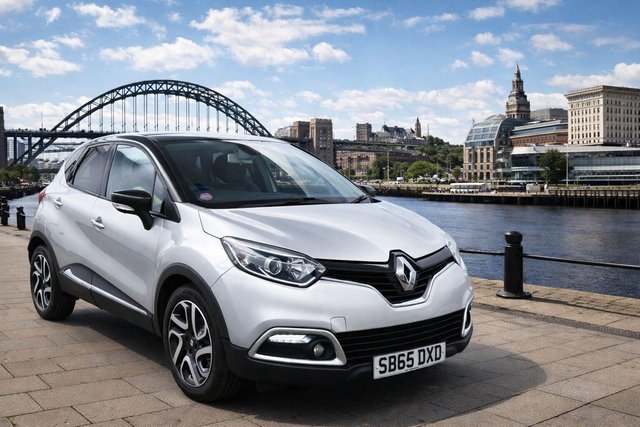 View our RENAULT CAPTUR