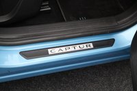 USED 2021 71 RENAULT CAPTUR 1.6 E-TECH S Edition SUV 5dr Petrol Hybrid Auto Euro 6 (s/s) (145 ps) 