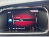 USED 2017 17 VOLVO V40 CROSS COUNTRY 2.0 D3 Pro Hatchback 5dr Diesel Manual Euro 6 (s/s) (150 ps) 