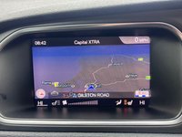 USED 2017 17 VOLVO V40 CROSS COUNTRY 2.0 D3 Pro Hatchback 5dr Diesel Manual Euro 6 (s/s) (150 ps) 