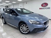 USED 2017 17 VOLVO V40 CROSS COUNTRY 2.0 D3 Pro Hatchback 5dr Diesel Manual Euro 6 (s/s) (150 ps) 