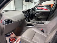 USED 2018 18 JAGUAR F-PACE 2.0 P250i R-Sport SUV 5dr Petrol Auto AWD Euro 6 (s/s) (250 ps) 