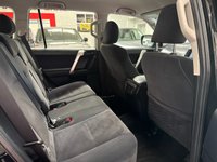 USED 2018 TOYOTA LAND CRUISER 2.8D Active SUV 5dr Diesel Auto 4WD Euro 6 (7 Seat) (177 ps) 