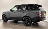 USED 2018 68 LAND ROVER RANGE ROVER 4.4 SD V8 Vogue SE SUV 5dr Diesel Auto 4WD Euro 6 (s/s) (339 ps) Hosting a very generous specification in Striking Carpathian Premium Metallic, Ivory Leather interior , 4 Zone climate control, Heated steering wheel, Panoramic glass sunroof, adaptive cruise control           sliding