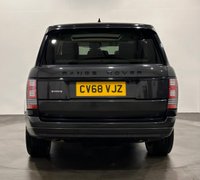 USED 2018 68 LAND ROVER RANGE ROVER 4.4 SD V8 Vogue SE SUV 5dr Diesel Auto 4WD Euro 6 (s/s) (339 ps) Hosting a very generous specification in Striking Carpathian Premium Metallic, Ivory Leather interior , 4 Zone climate control, Heated steering wheel, Panoramic glass sunroof, adaptive cruise control           sliding