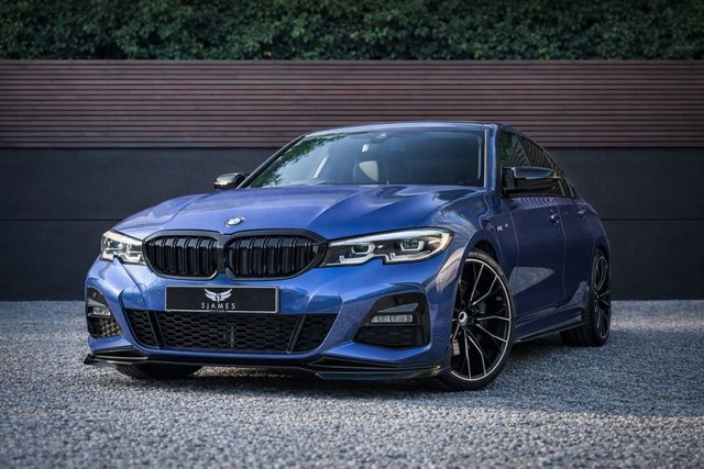 View our BMW 3 SERIES