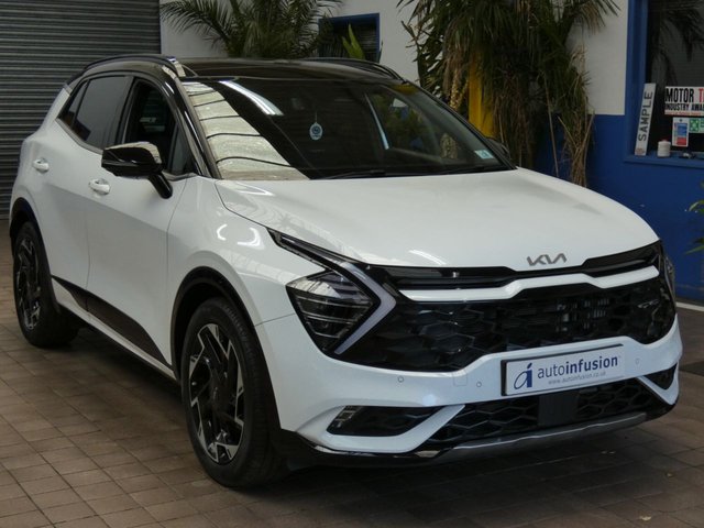 View our Kia Sportage 1.6 T-GDi MHEV GT-Line S SUV 5dr Petrol Hybrid DCT AWD Euro 6 (s/s) (148 bhp)