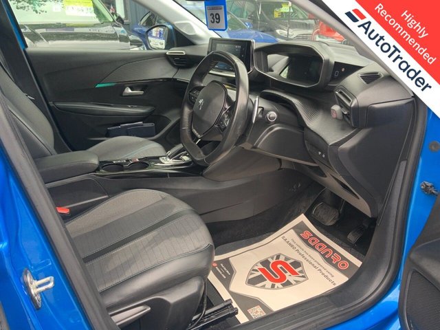 View our PEUGEOT 208