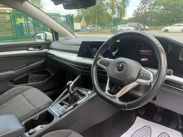 View our VOLKSWAGEN GOLF
