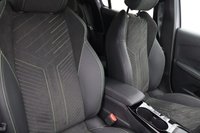 USED 2025 75 PEUGEOT 208 1.2 GT Premium 5dr e-DSC6 (SAT NAV, HEATED SEATS) 