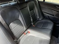 USED 2018 68 JAGUAR XE 2.0 XE R-Sport D Auto 4dr Sat Nav Parking Camera Android