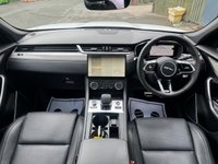 USED 2023 23 JAGUAR F-PACE 2.0 D200 MHEV R-Dynamic SE Black SUV 5dr Diesel Auto AWD Euro 6 (s/s) (204 ps) MERIDIAN+W.CHARGING+PAN ROOF
