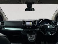 USED 2023 72 VAUXHALL Vivaro Life Electric 50kWh Elite MPV 5dr Electric Auto LWB (8 Seat, 7.4kW Charger) (136 ps) 