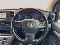 USED 2023 72 VAUXHALL Vivaro Life Electric 50kWh Elite MPV 5dr Electric Auto LWB (8 Seat, 7.4kW Charger) (136 ps) 