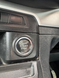 USED 2023 72 VAUXHALL Vivaro Life Electric 50kWh Elite MPV 5dr Electric Auto LWB (8 Seat, 7.4kW Charger) (136 ps) 
